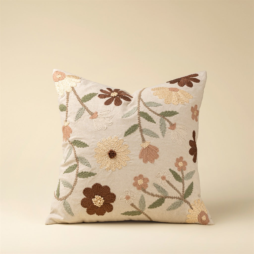 Coussin Broderie Florence Indaba Trading décoratif mode tendance motifs fleuri