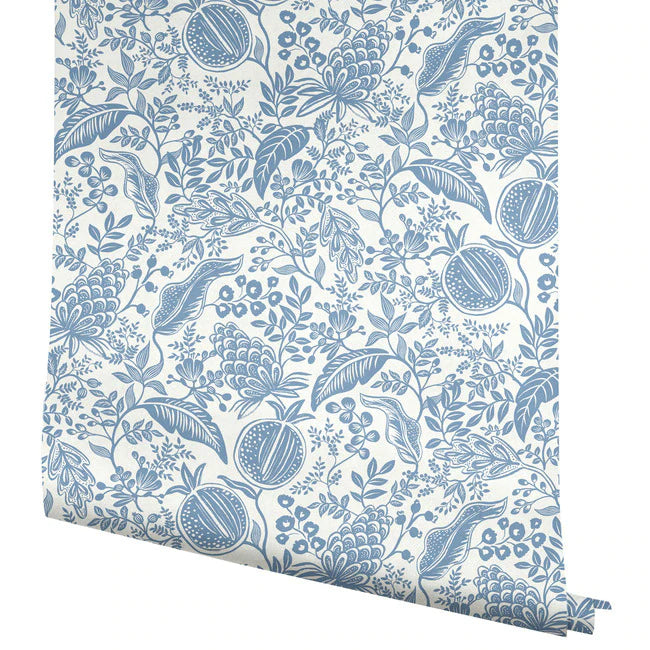 papier peint Rifle Paper co. pomegrenade bleu
