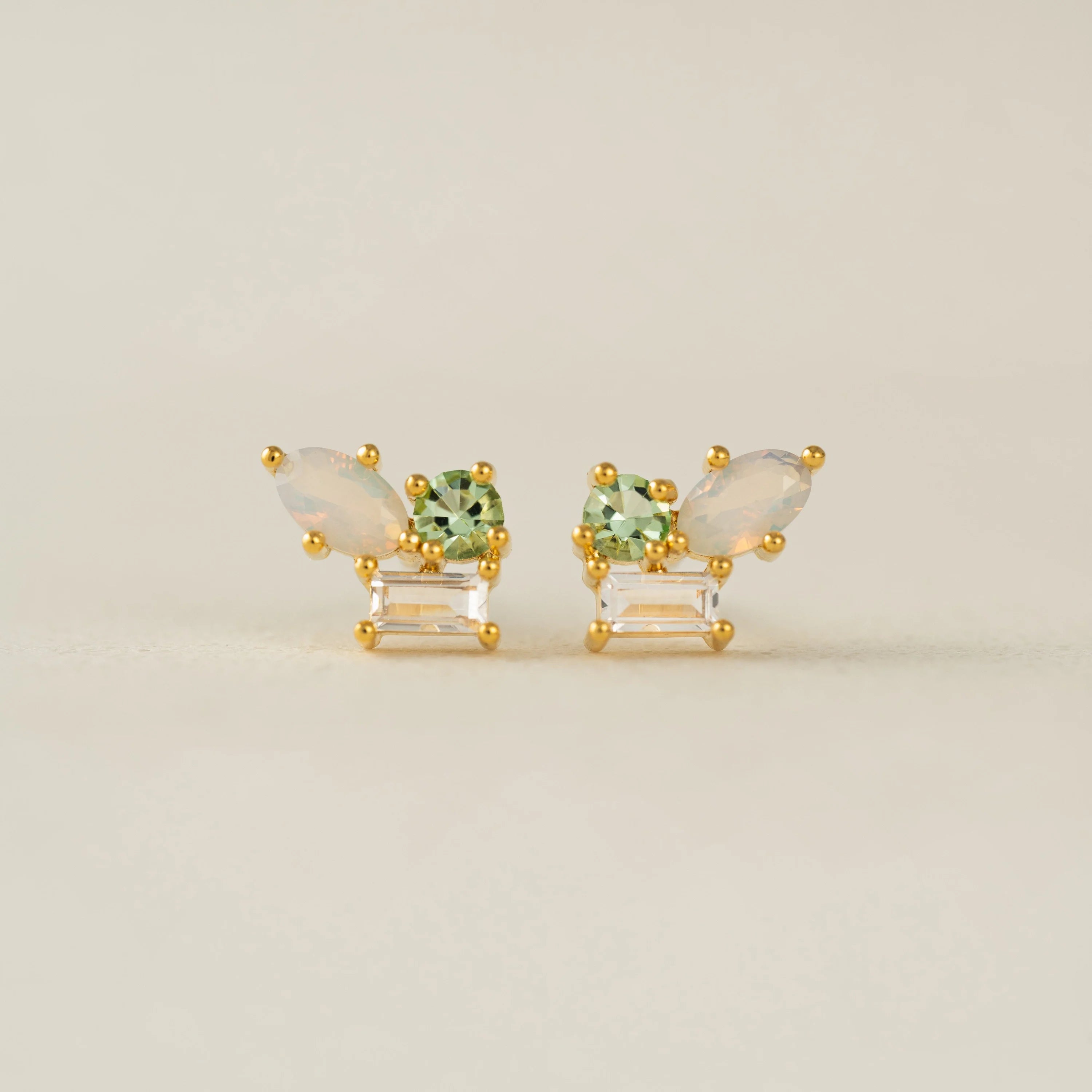 Boucles d'oreilles Sonata Lover's Tempo blanc vert pâle doré cute laiton tige argent sterling 
